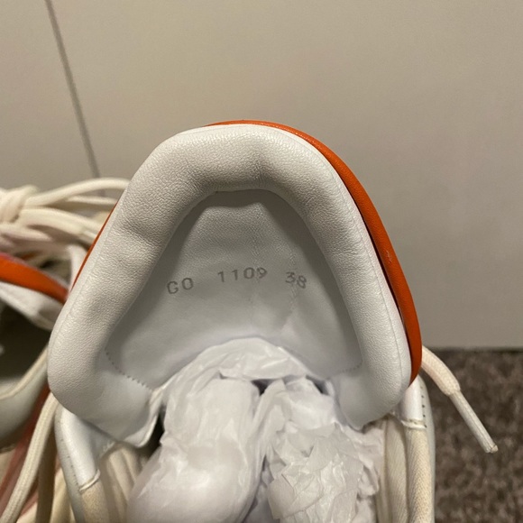 LV sneakers - Picture 7 of 10